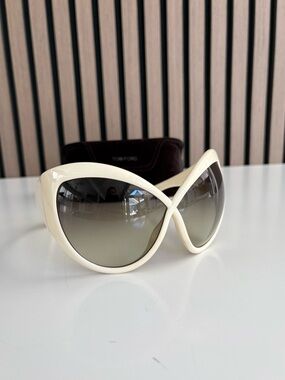 Auth TOM FORD Sunglasses FT 0219